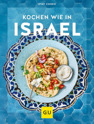 Kochen wie in Israel Keine Küche ist so im Trend wie die aus Israel  wo Tel Aviv sich zum kulinarischen Hotspot entwickelt hat. Kochen Sie jetzt originale und aromatische Gerichte nach! Die Autorin Stav Cohen zeigt Ihnen, wie sie mit wenig Aufwand ganz viel Geschmack erreichen können. Dazu führt sie in ihrem Kochbuch in die Hintergründe, Aromen und Texturen ihres Heimatlandes ein. Sie erfahren alles zu den Top-5-Zutaten, den Helden der israelischen Küche sowie zu traditionellen und modernen Rituale. Im Vordergrund stehen aber die unwiderstehlichen Rezepte, die in Sie in folgenden Kategorien entdecken können: Mezze Hauptgerichte mit Fisch und Fleisch Vegetarische Hauptgerichte Desserts Mezze für Gäste und Buffets Die israelische Kultur bringt Freunde und Familie an einen Tisch, wo die meisten Speisen mittig ausgebreitet und von allen gegessen werden. Nicht fehlen dürfen Hummus, Labaneh, Brot wie Pita und viele Kräuter. Jeder bedient sich und auch Sie können mit den einfachen Rezepten direkt ein Buffet für Ihre Freunde und Gäste zaubern. Servieren Sie unbedingt: Eine scharfe Tahin-Sauce  kombinierbar zu Gemüse und Brot Geröstetes Muhammara  unverwechselbar zu Fleischgerichten Rote Bete Salat zu Labaneh und Feigen als buntes Feuerwerk Einen gerösteten Blumenkohlsalat mit knackigen Haselnüssen Hauptgerichte aus Israel Auch der Hauptgang wird in dem Land am Mittelmeer gerne geteilt. Große Platten, Töpfe und Tajines füllen den Tisch mit aromatischen Gerichten aus Fleisch, Fisch und vegetarischem Gemüse und Käse. Dabei gibt es das, was in der Levante wächst  Hülsenfrüchte, Kräuter, mediterrane Gemüse und Früchte. Ganz egal ob aufwendig, schnell oder einfach, im Rezeptbuch finden Sie etwas nach Ihrem Geschmack: Eine bunte Hähnchenpfanne mit Mangold Dorade mit Oliven-Avocado-Salsa Selbstgemachte Falafel, z.B. aus Rote-Bete-Hummus Mejadra mit Kräutern und Zwiebeln Eine offene Auberginen-Lasagne Desserts aus der Levante Auch der Nachtisch ist von den traditionellen Einflüssen aus dem Nahen Osten geprägt. Die Autorin kocht diese Gerichte und Mahlzeiten jedoch mit hier erhältlichen Zutaten nach, so dass Sie direkt in Ihrer Küche den Geschmack aus dem Osten zubereiten können. Unwiderstehliche Desserts wie Malabi oder Rugelach begeistert bei der nächsten Party während Sie Mohnbabka und Baklava auch zum Kaffeekränzchen servieren können. "Kochen wie in Israel" ist erhältlich im Online-Buchshop Honighäuschen.